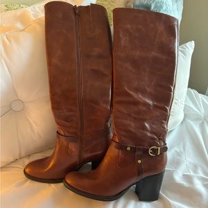 Light brown boots